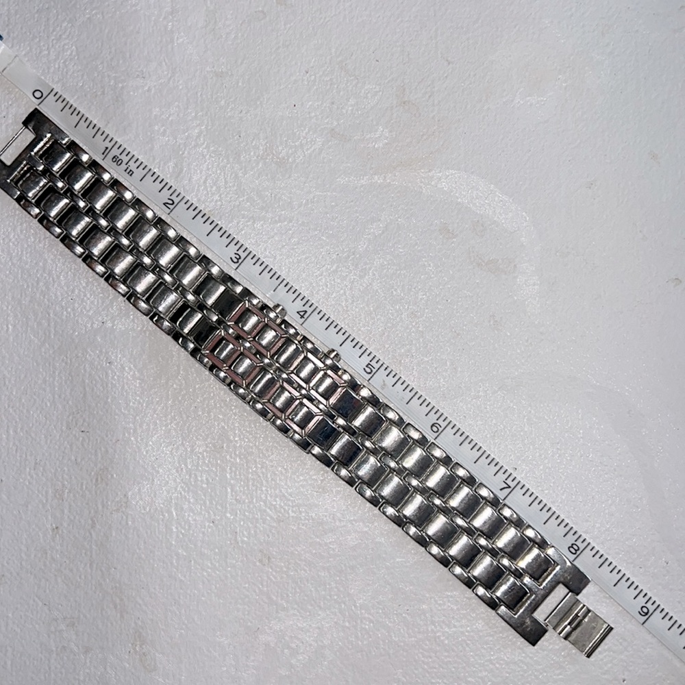 Vintage Face-Free LCD Watch - Picture 7 of 8